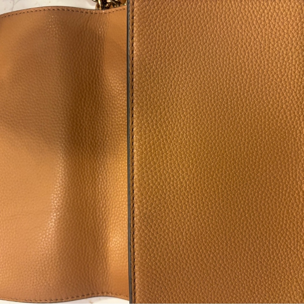 Tory Burch Brown Leather Shoulder Bag with Gold Chain - Picture 5 of 8